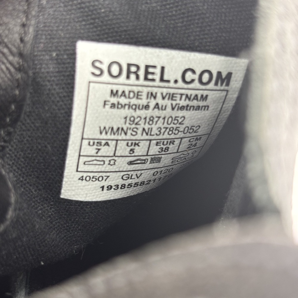 Sorel Lolla II Women's US 7 Quarry Grey Waterproof Leather Studded Ankle Boots - Picture 16 of 16